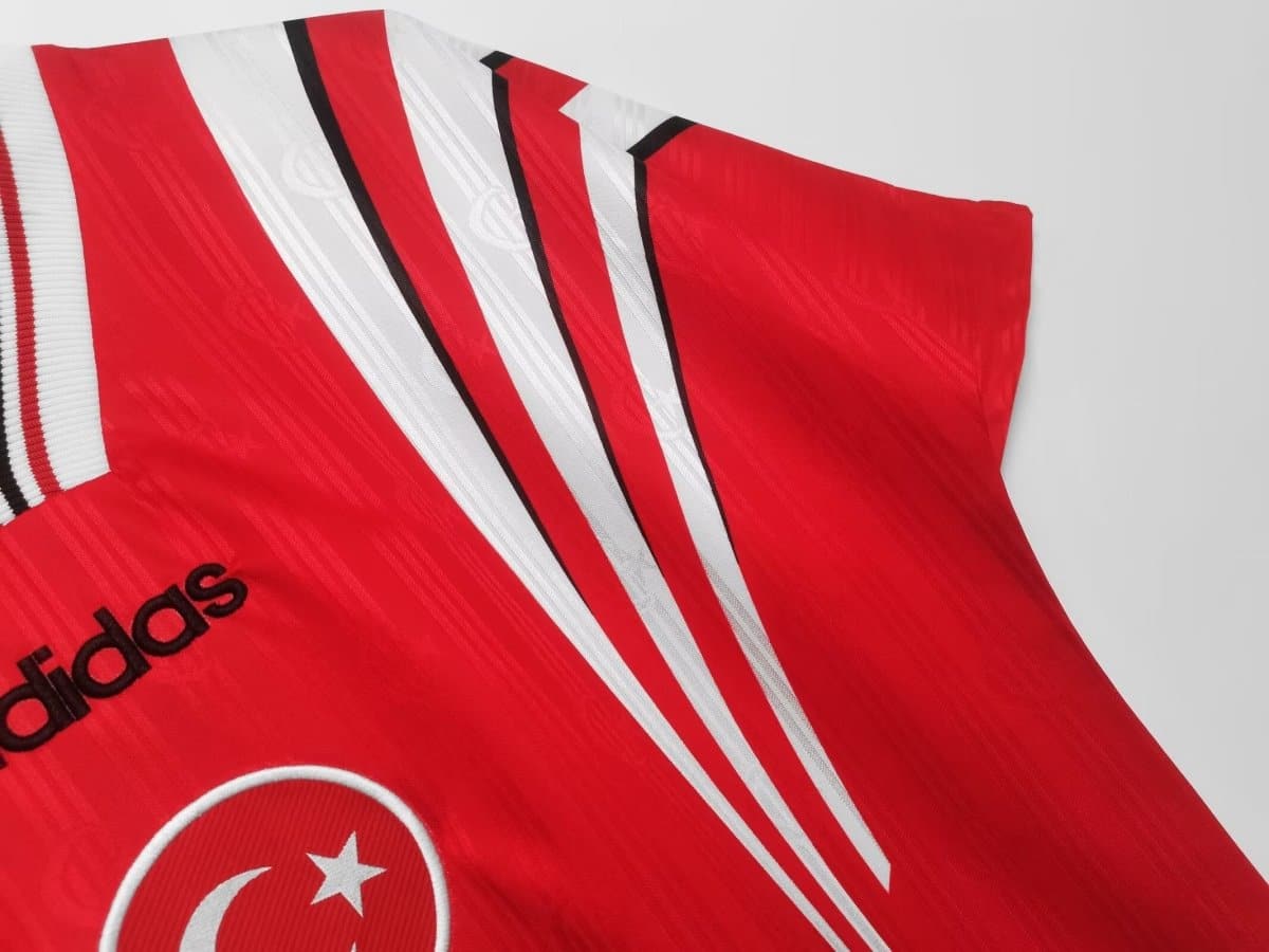 Turkey 1990 Home Retro Football Jersey