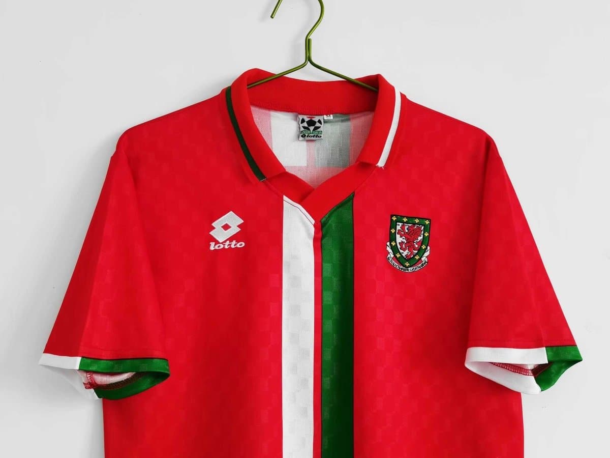 Wales 1996-1998 Retro Football Jersey