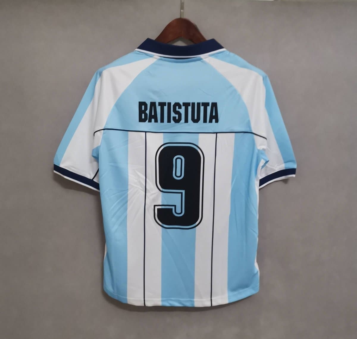 Argentina 2000 Home Retro Football Jersey