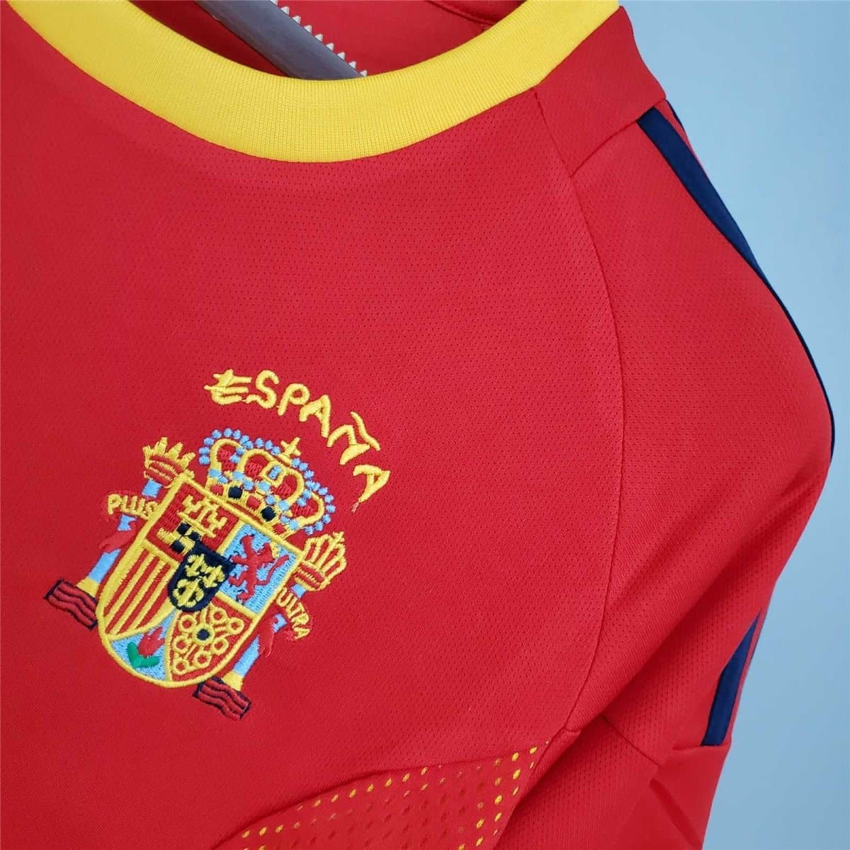 Spain 2002 Home Retro Football Jersey