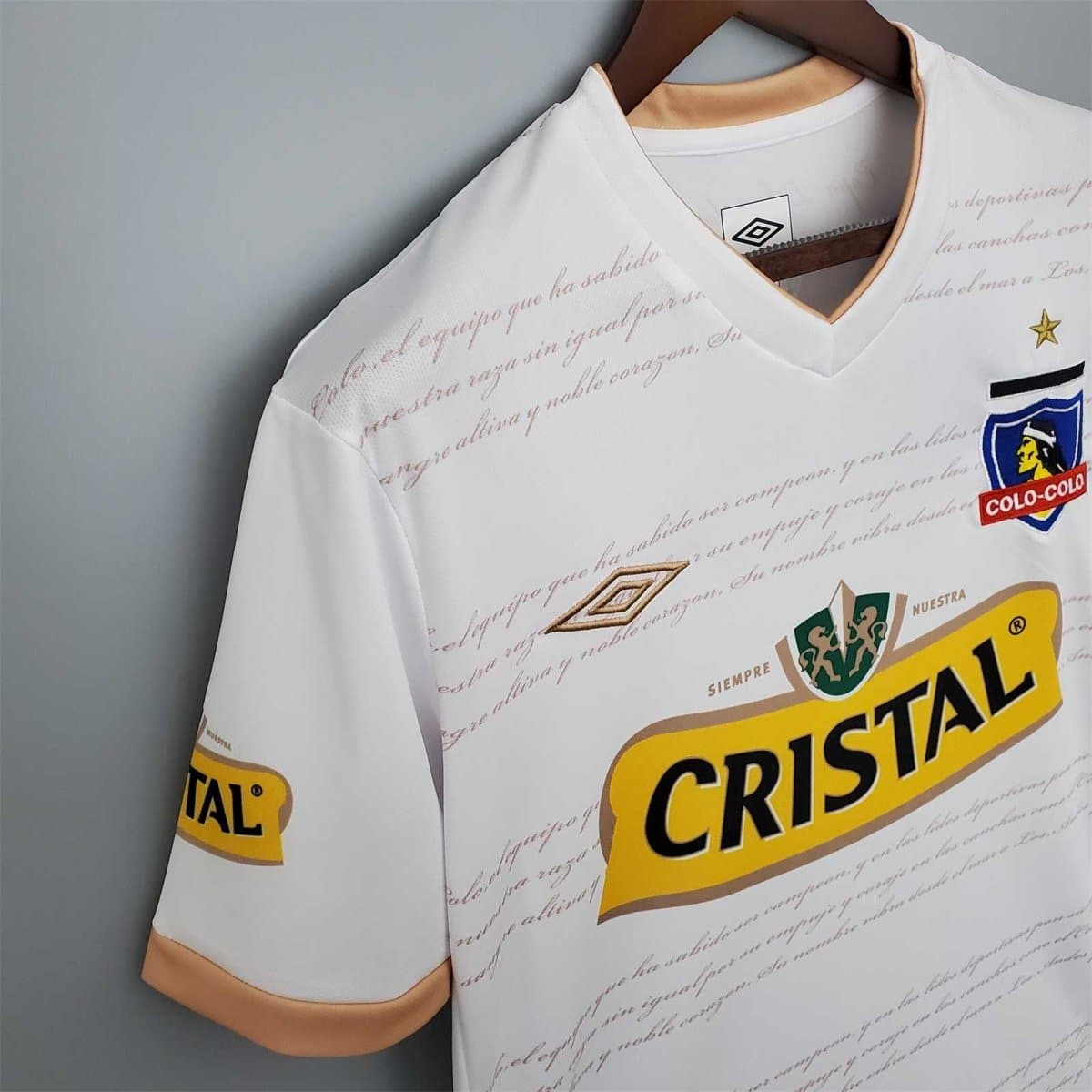 Colo-Colo 2011 Home Retro Football Shirt
