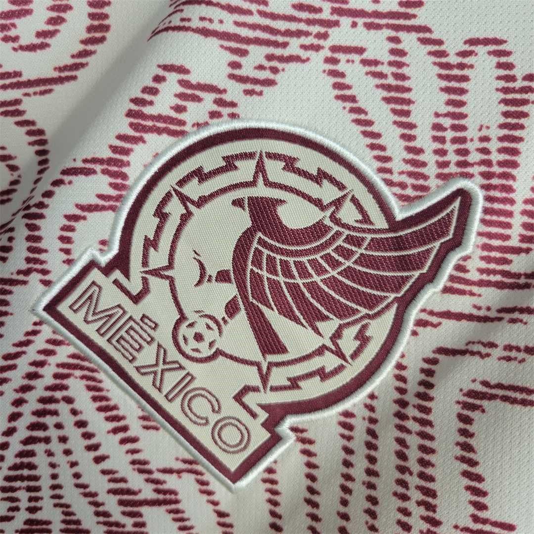 Mexico 2022 Away Football Jersey