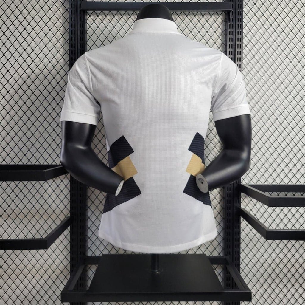 Juventus 2023-24 Away Football Jersey