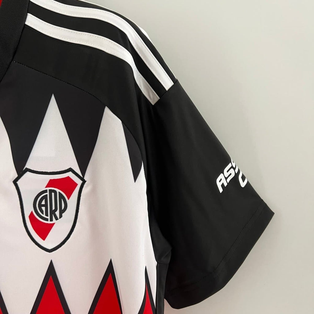 River Plate 2023-24 Away Football Jersey