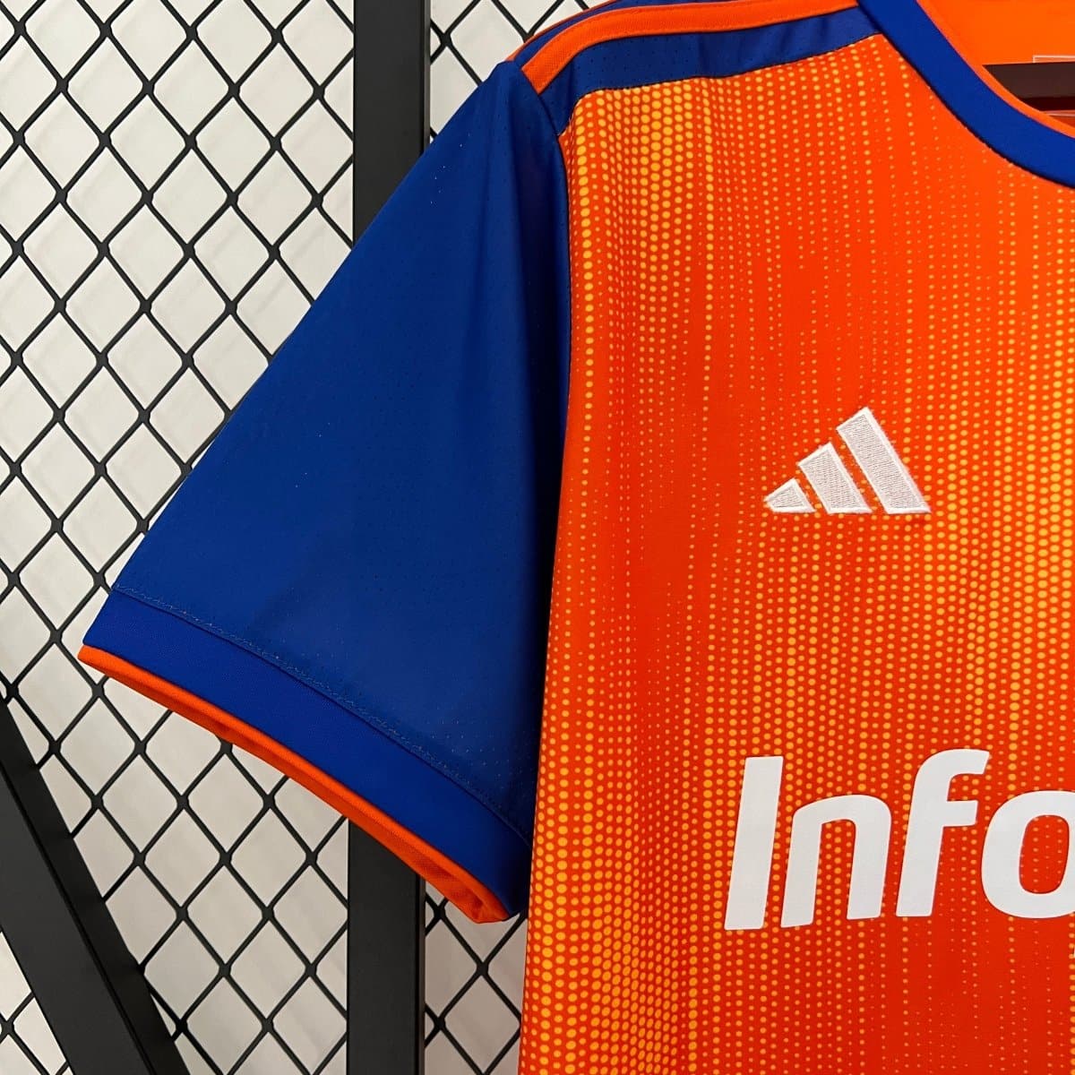 Saiyans 2024-25 Away Retro Football Shirt
