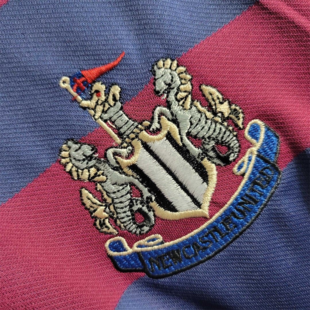 Newcastle United 1995-1996 Away Football Jersey
