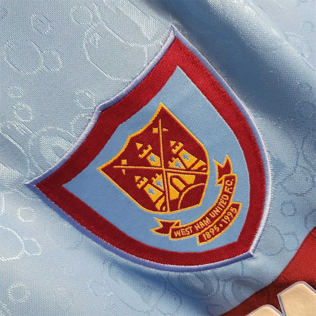 West Ham 1995-1997 Away Retro Football Shirt