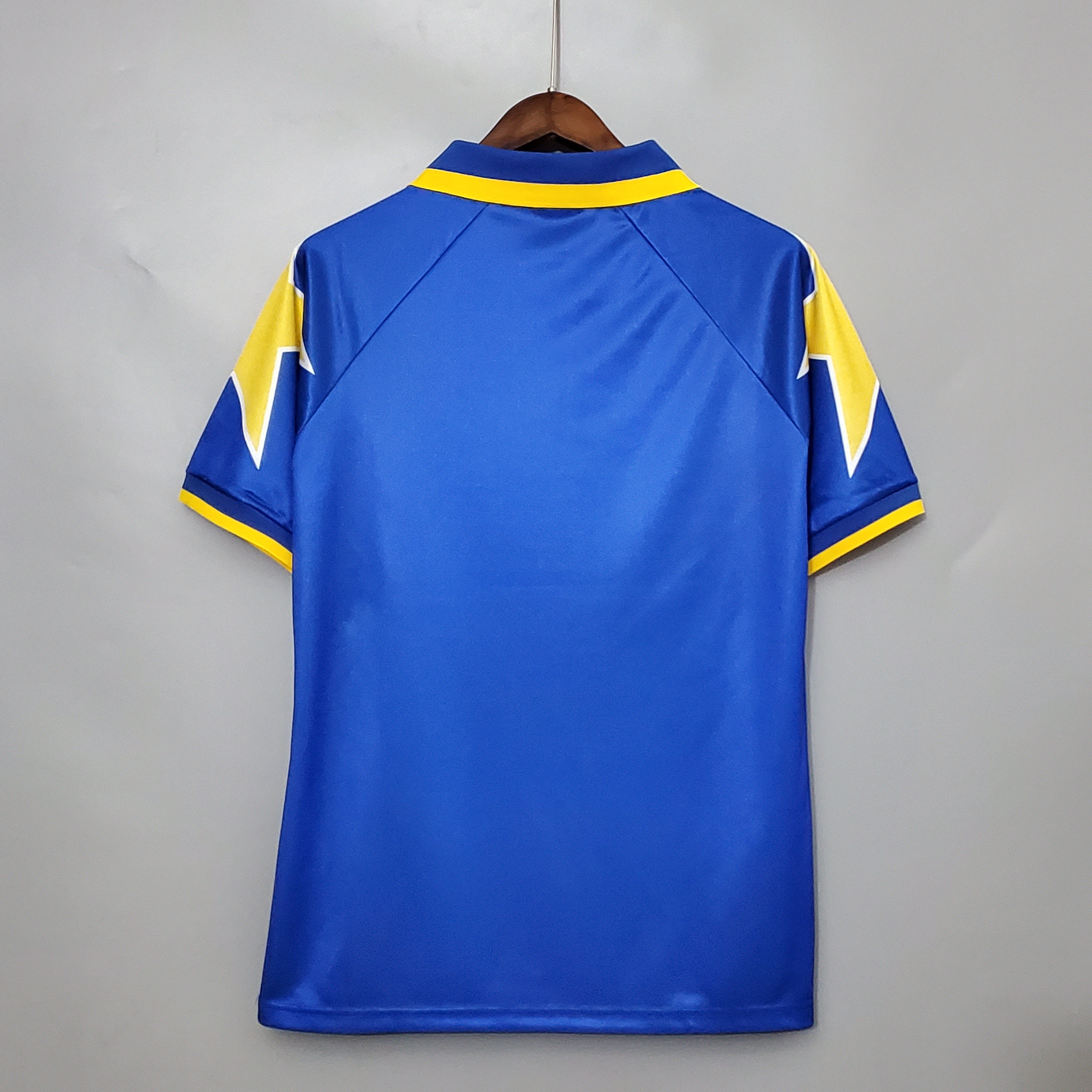 Juventus 1995/96 Away Shirt