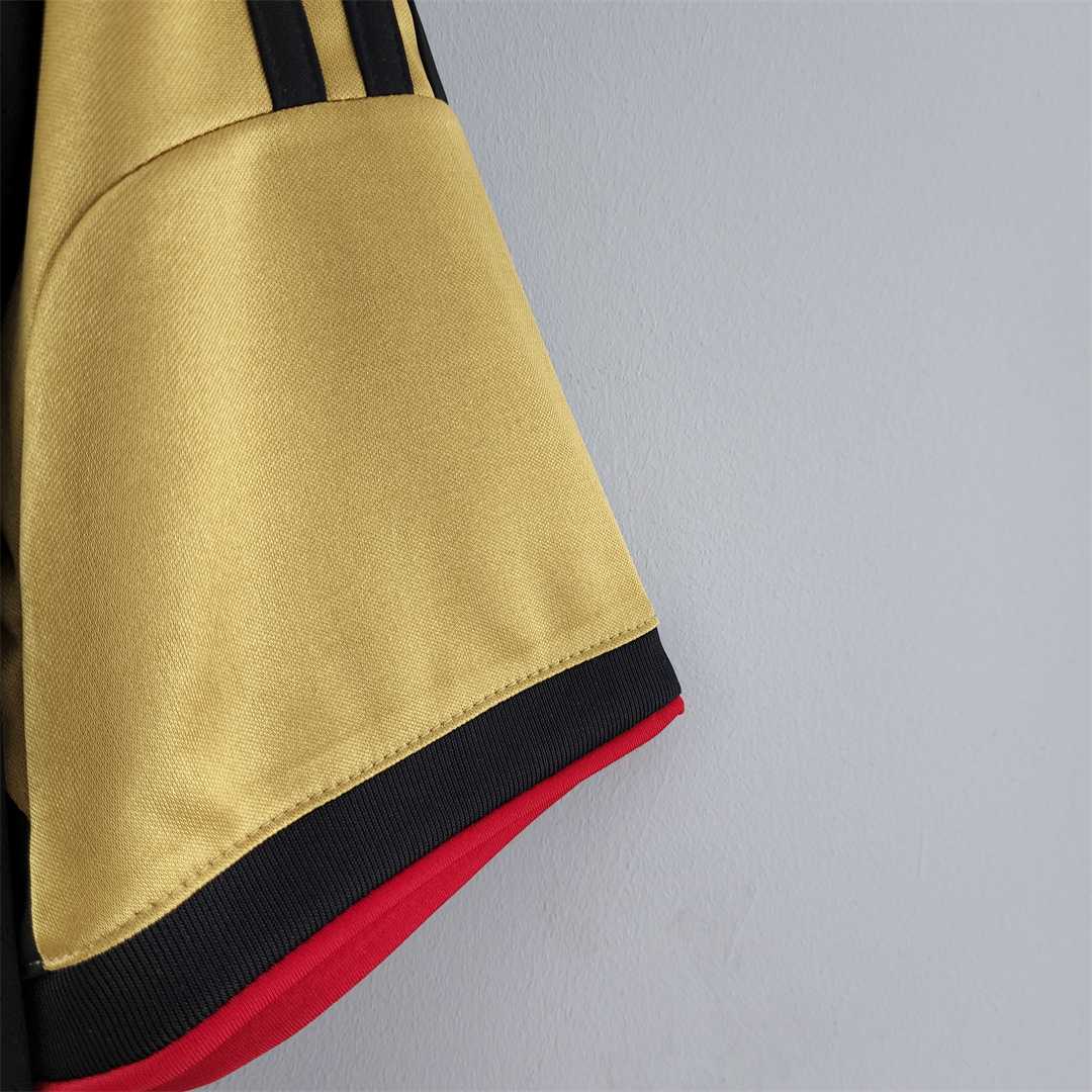 AC Milan Retro Third Football Jersey