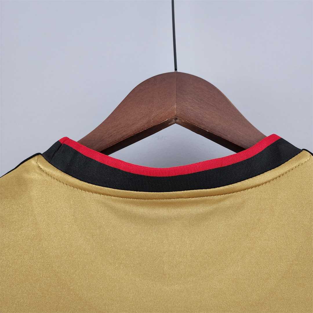 AC Milan Retro Third Football Jersey