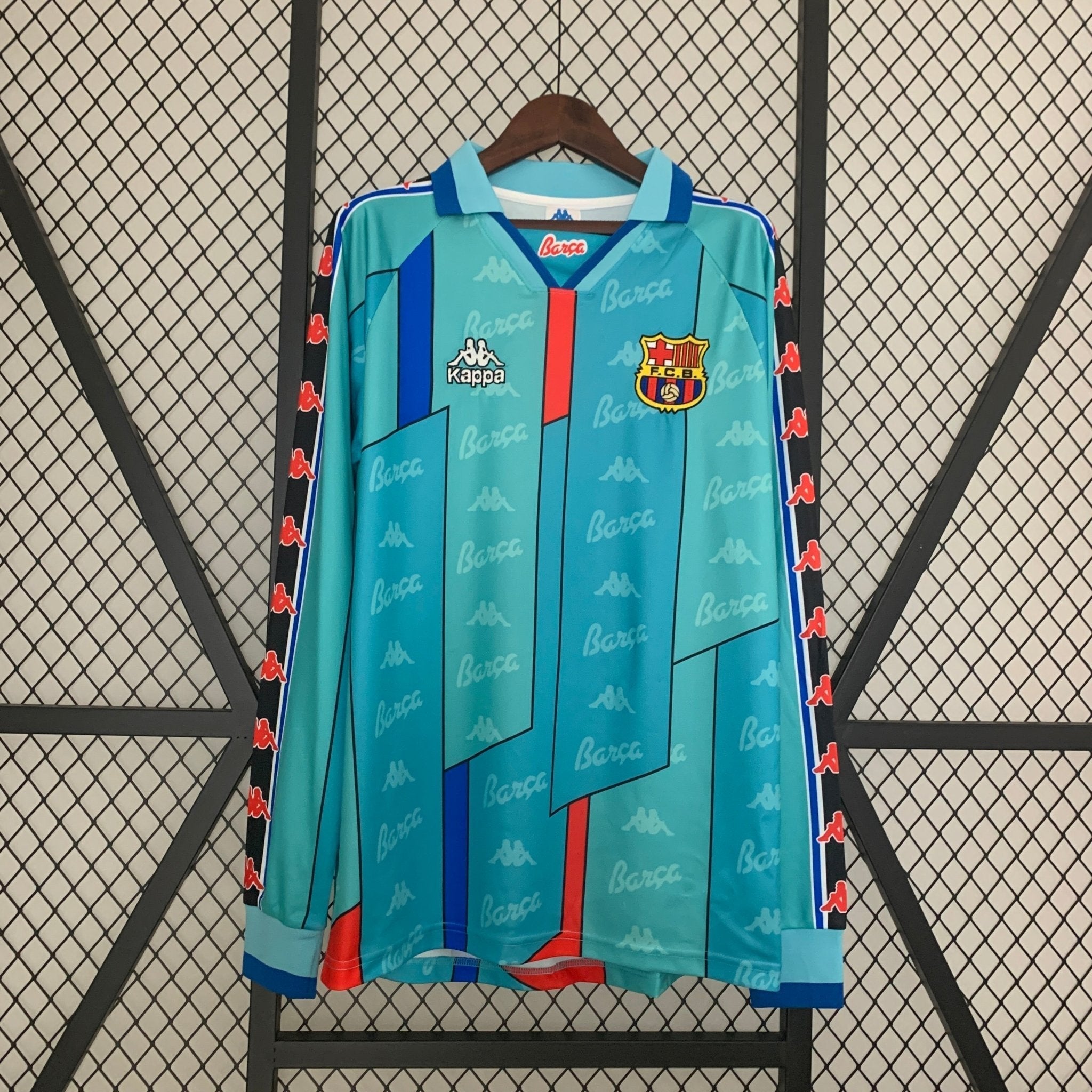 Barcelona 1996-1997 Away Football Jersey