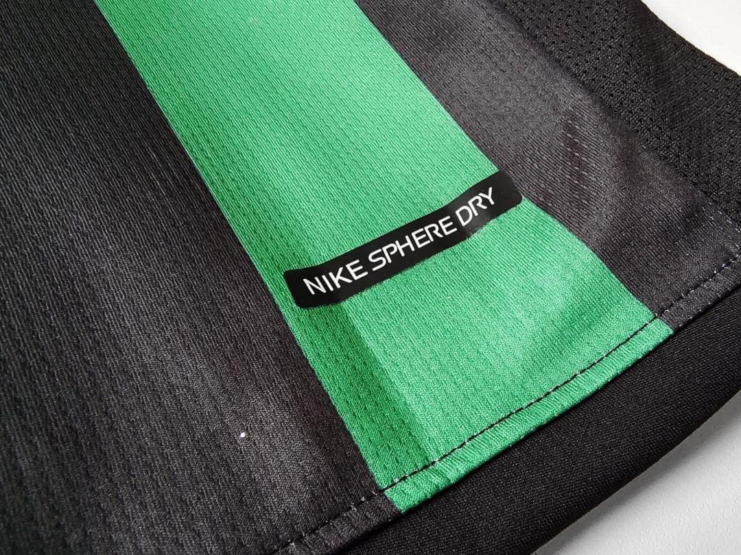 Celtic Retro Away Football Jersey