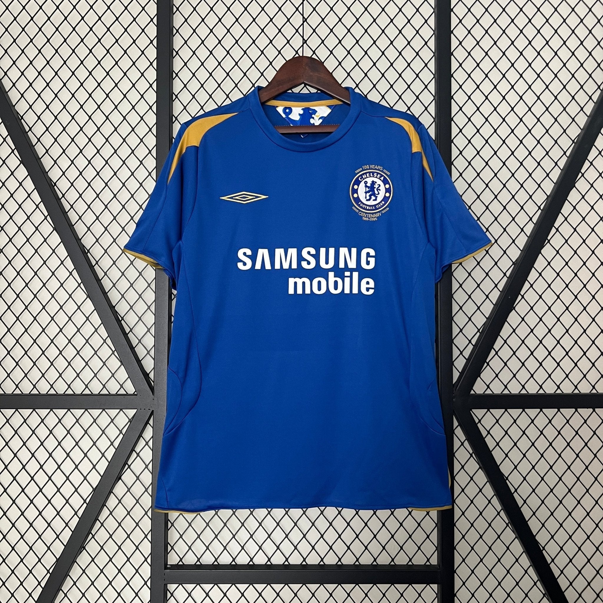 Chelsea 2005-2006 Home Football Jersey