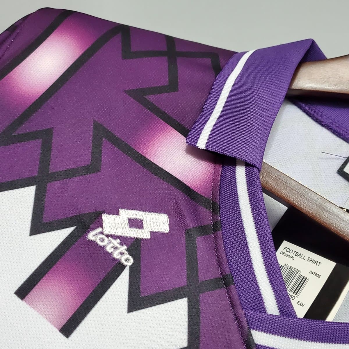 Fiorentina Retro Away Football Jersey