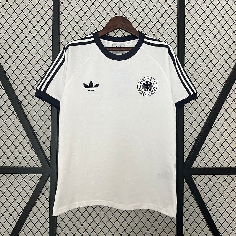 Germany Retro Away Football Jersey