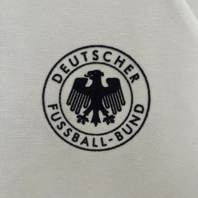 Germany Retro Away Football Jersey