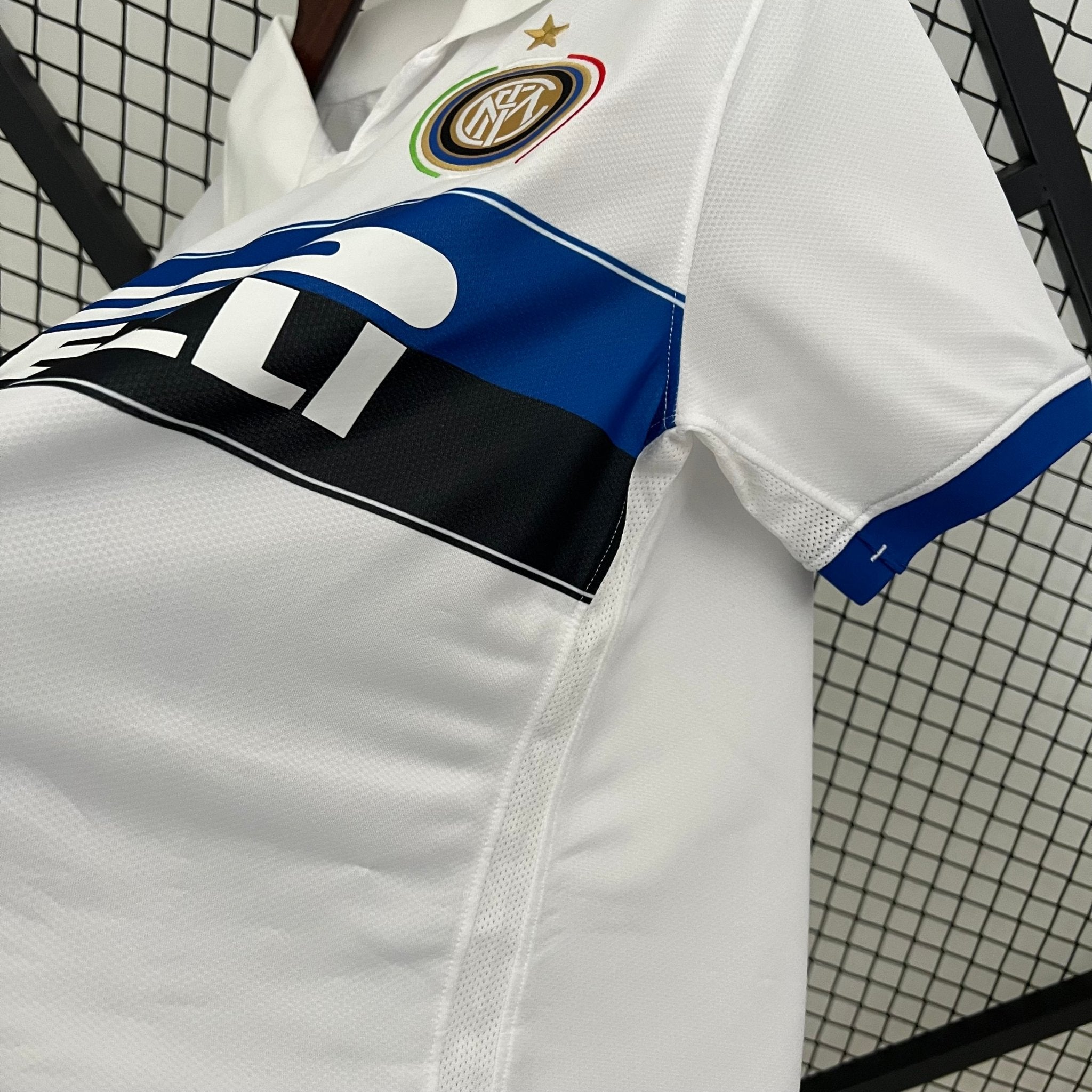 Inter Milan 2009-2010 Away Football Jersey