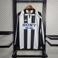 Juventus Retro Home Football Jersey