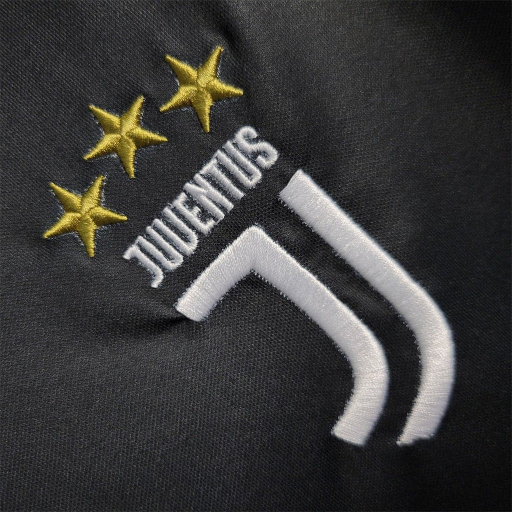 Juventus Retro Home Football Jersey