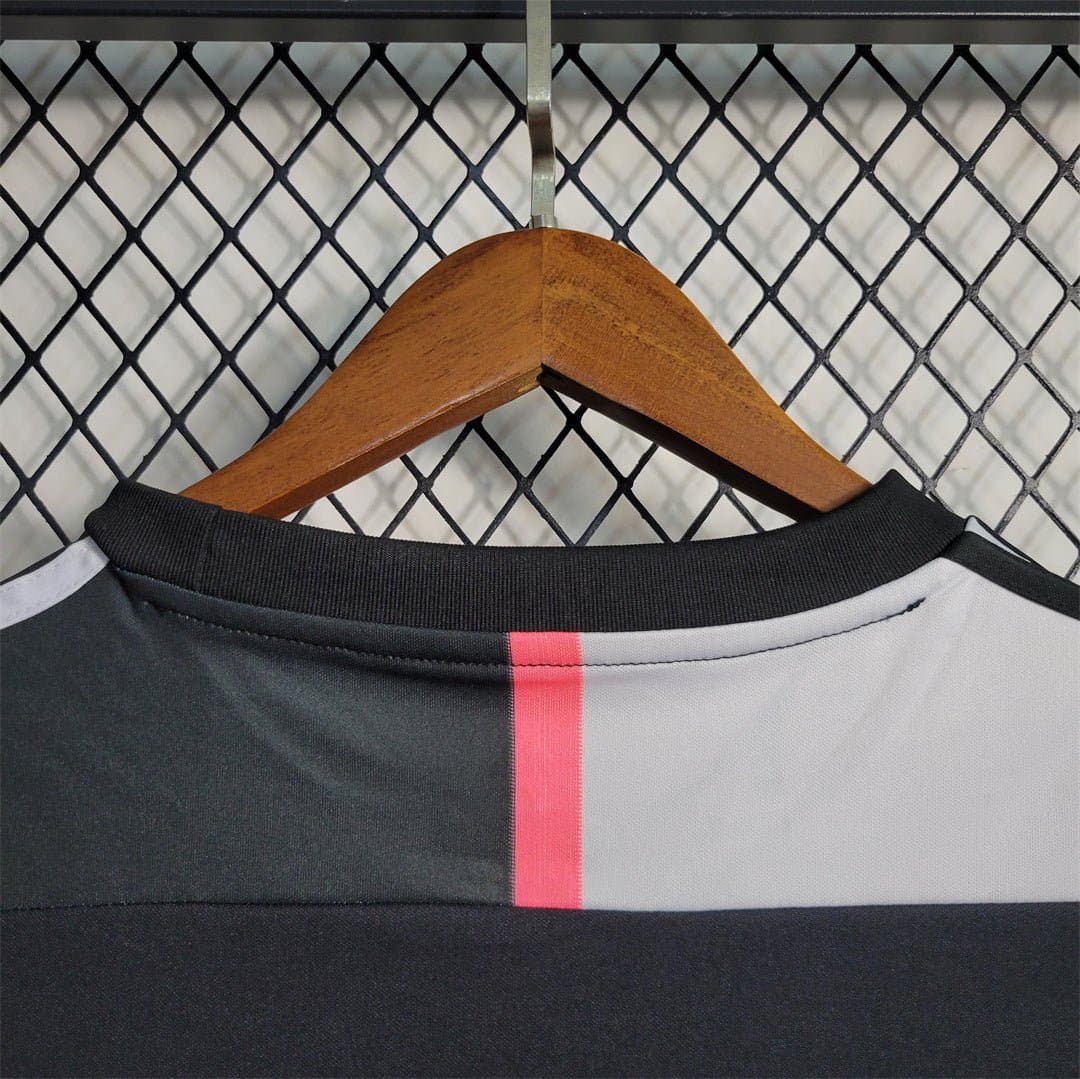 Juventus Retro Home Football Jersey