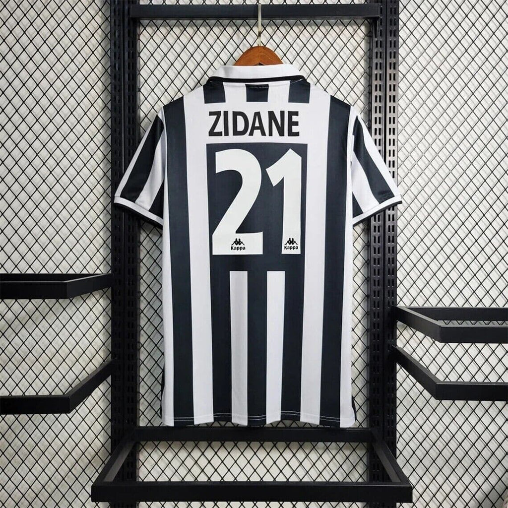 Juventus 1995-1997 Home Retro Football Jersey