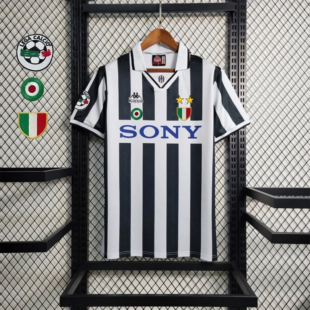 Juventus 1995-1997 Home Retro Football Jersey