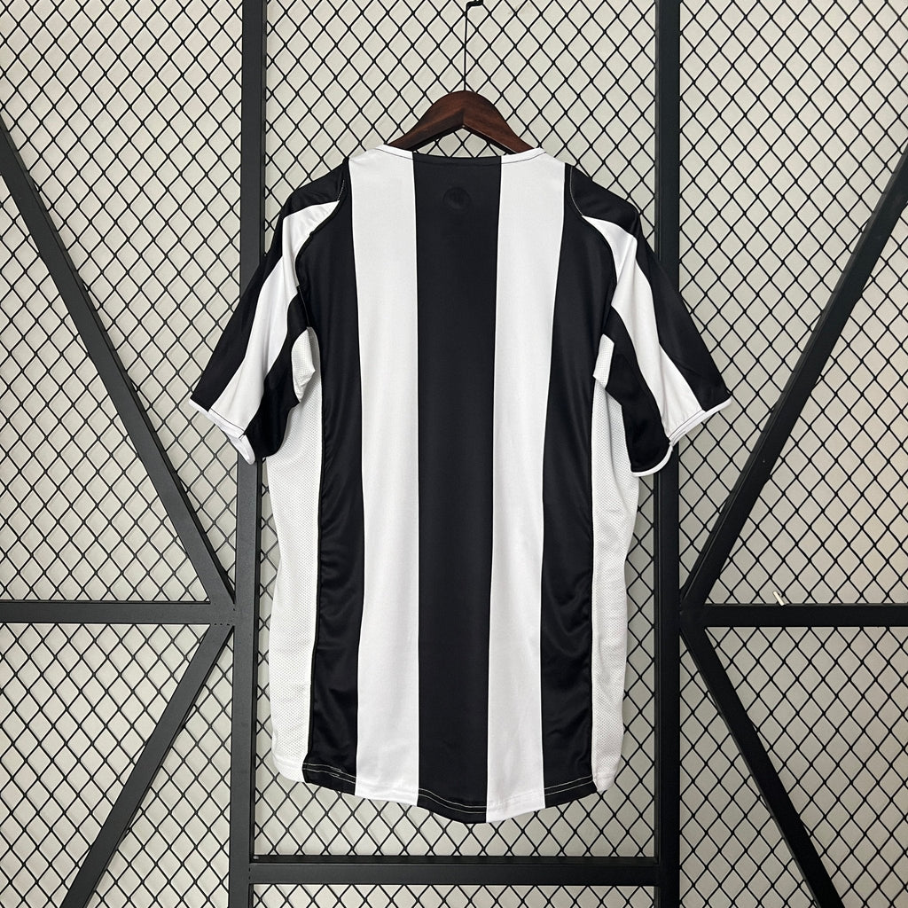 Juventus 2004-2005 Home Football Jersey