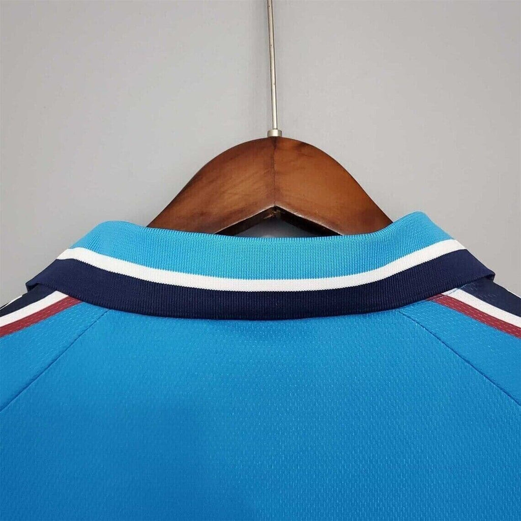 Manchester United 1997-1999 Away Football Jersey