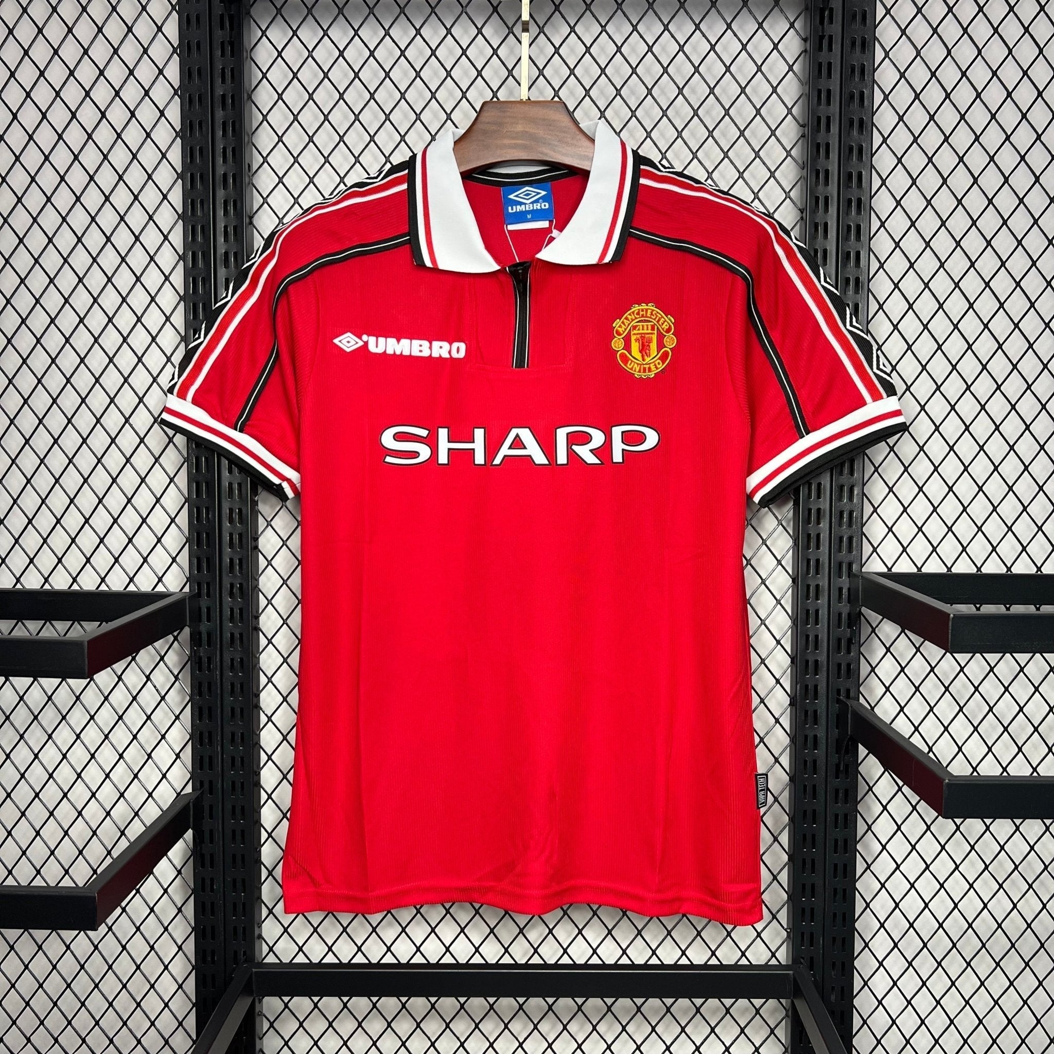 Manchester United 1998-1999 Home Football Jersey