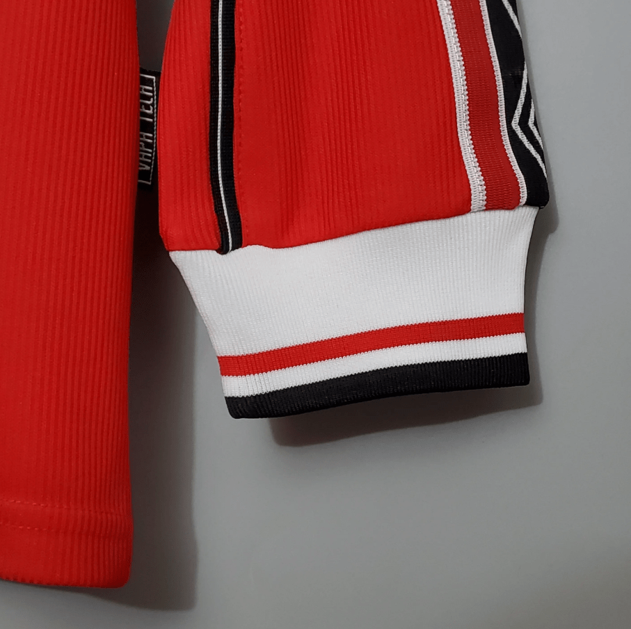 Manchester United 1998-1999 Home Football Jersey