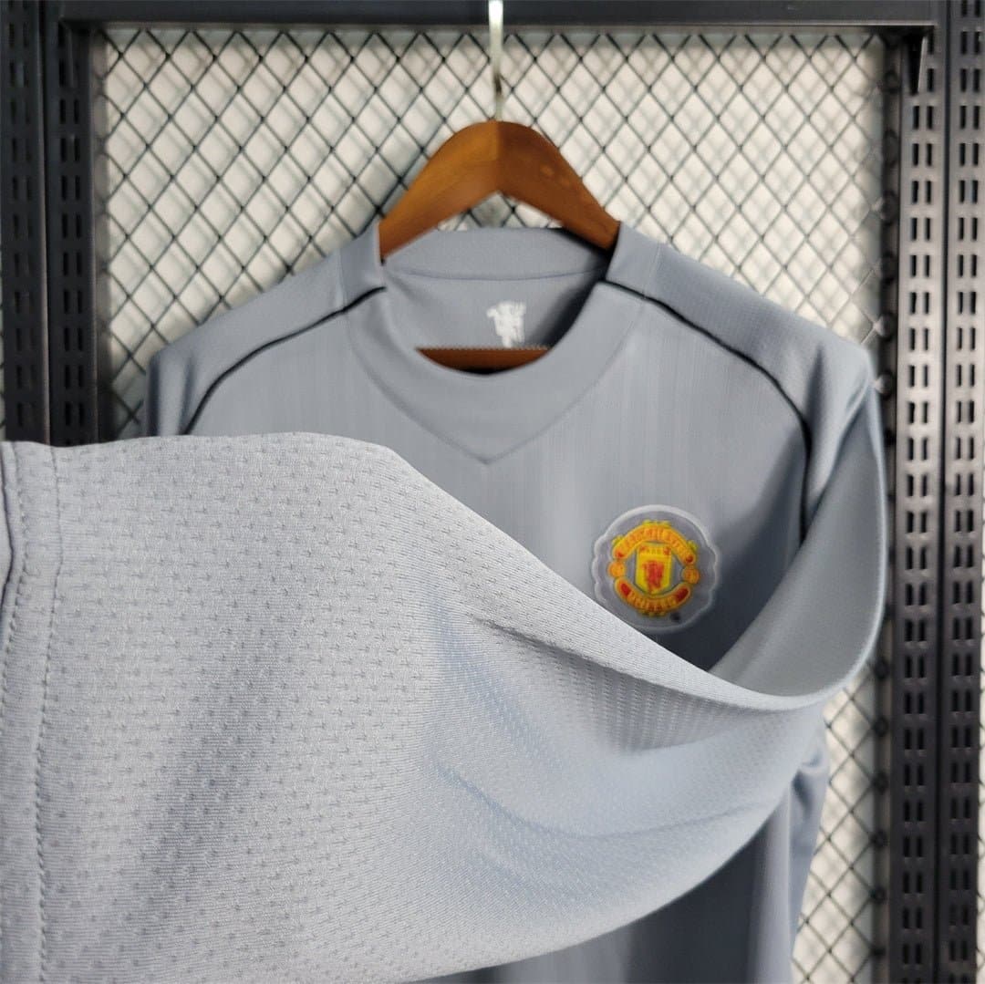 Manchester United Retro Goalkeeper Football Jersey