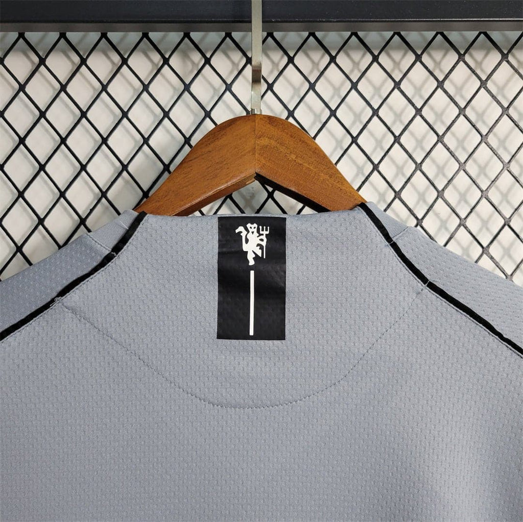 Manchester United Retro Goalkeeper Football Jersey