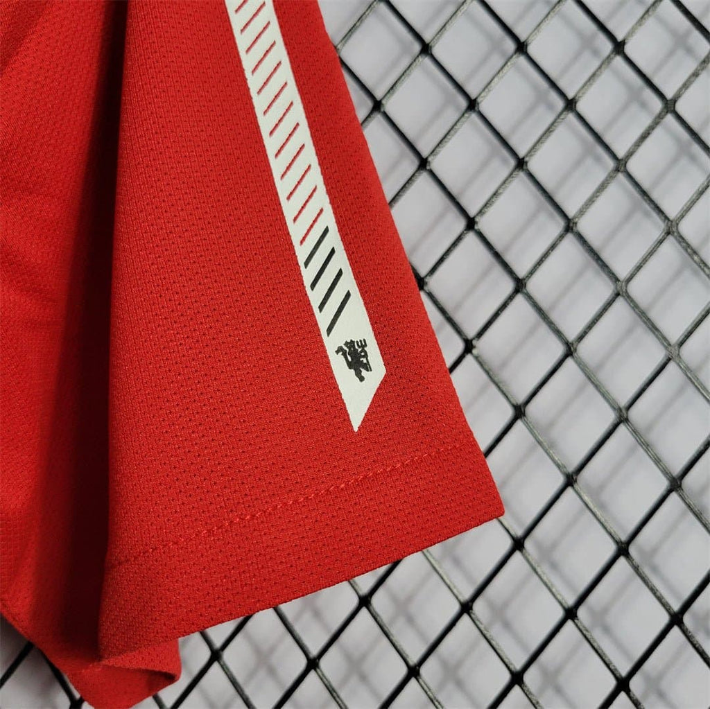 Manchester United Retro Football Jersey