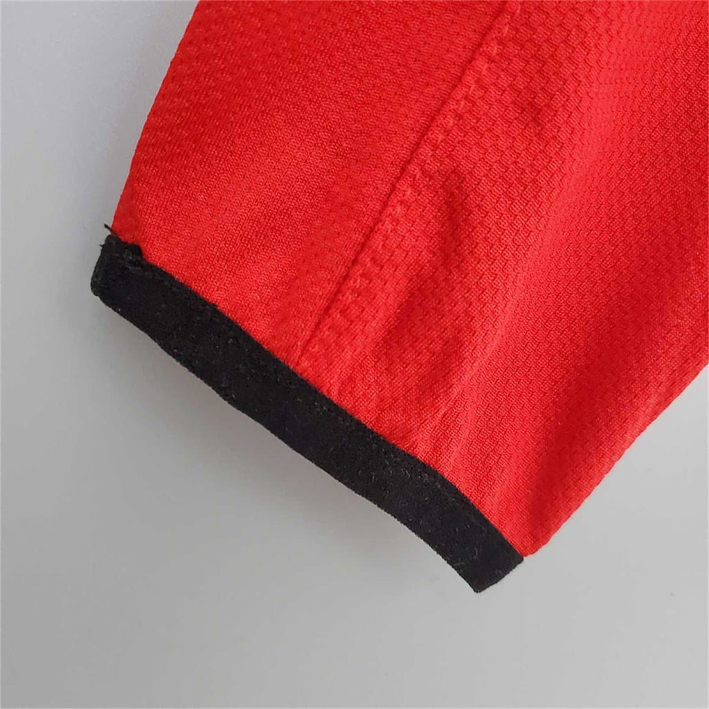 Manchester United Retro Home Football Jersey