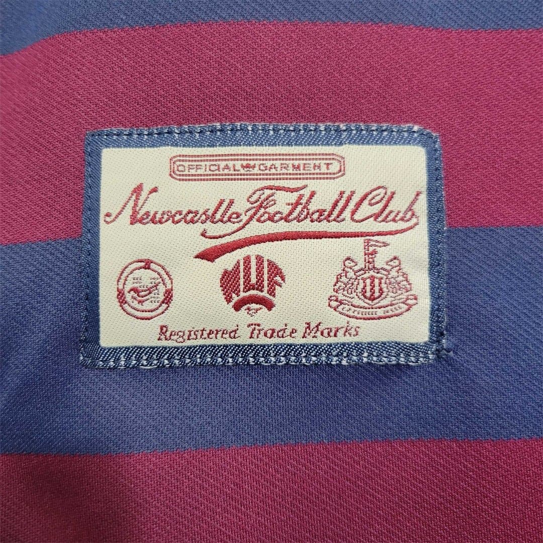 Newcastle United 1995-1996 Away Football Jersey