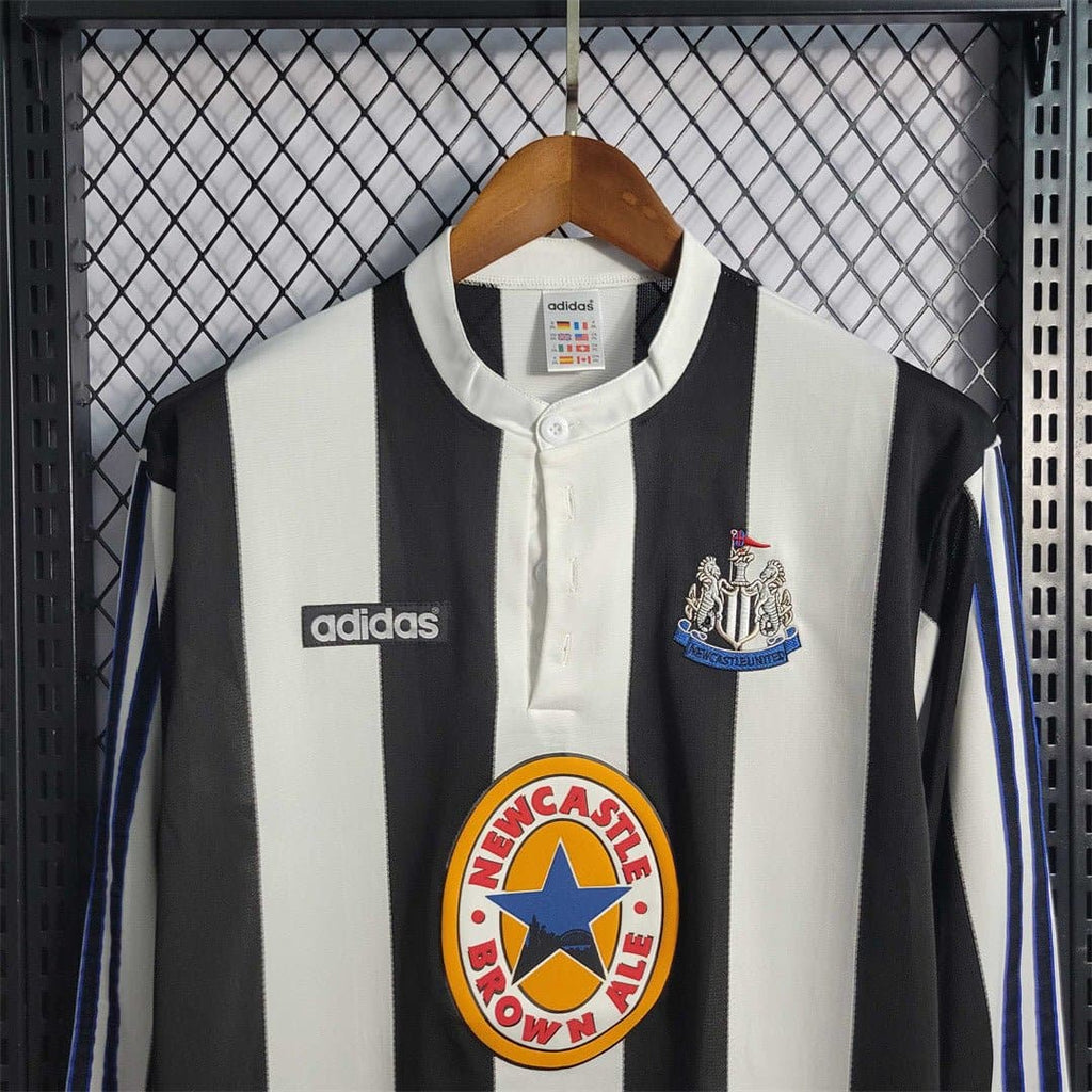 Newcastle United Retro Home Football Jersey