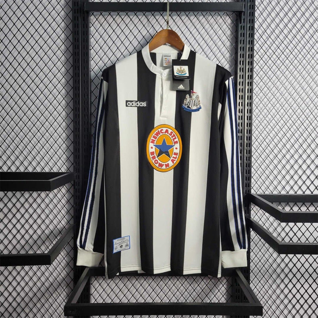 Newcastle United Retro Home Football Jersey