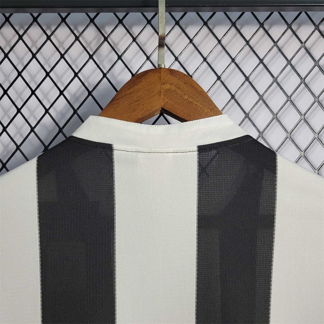 Newcastle United Retro Home Football Jersey