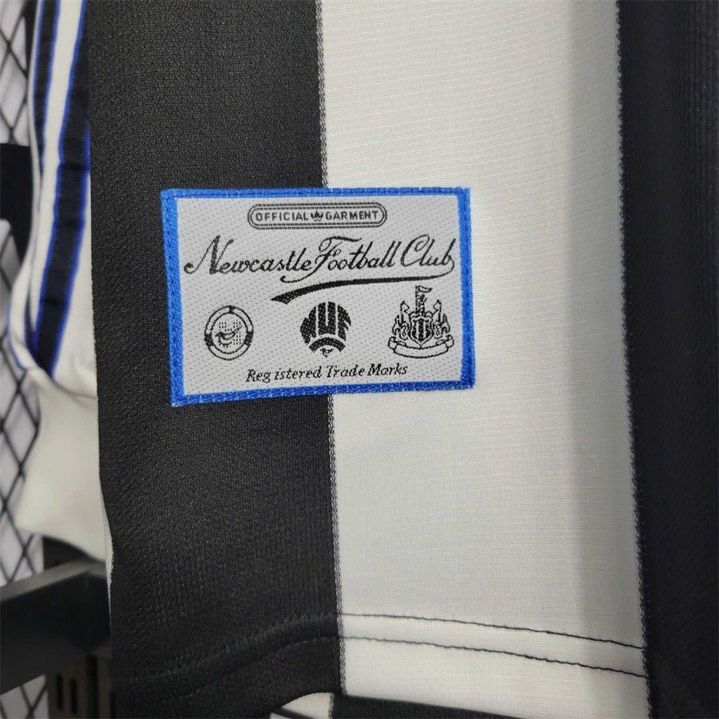 Newcastle United Retro Home Football Jersey