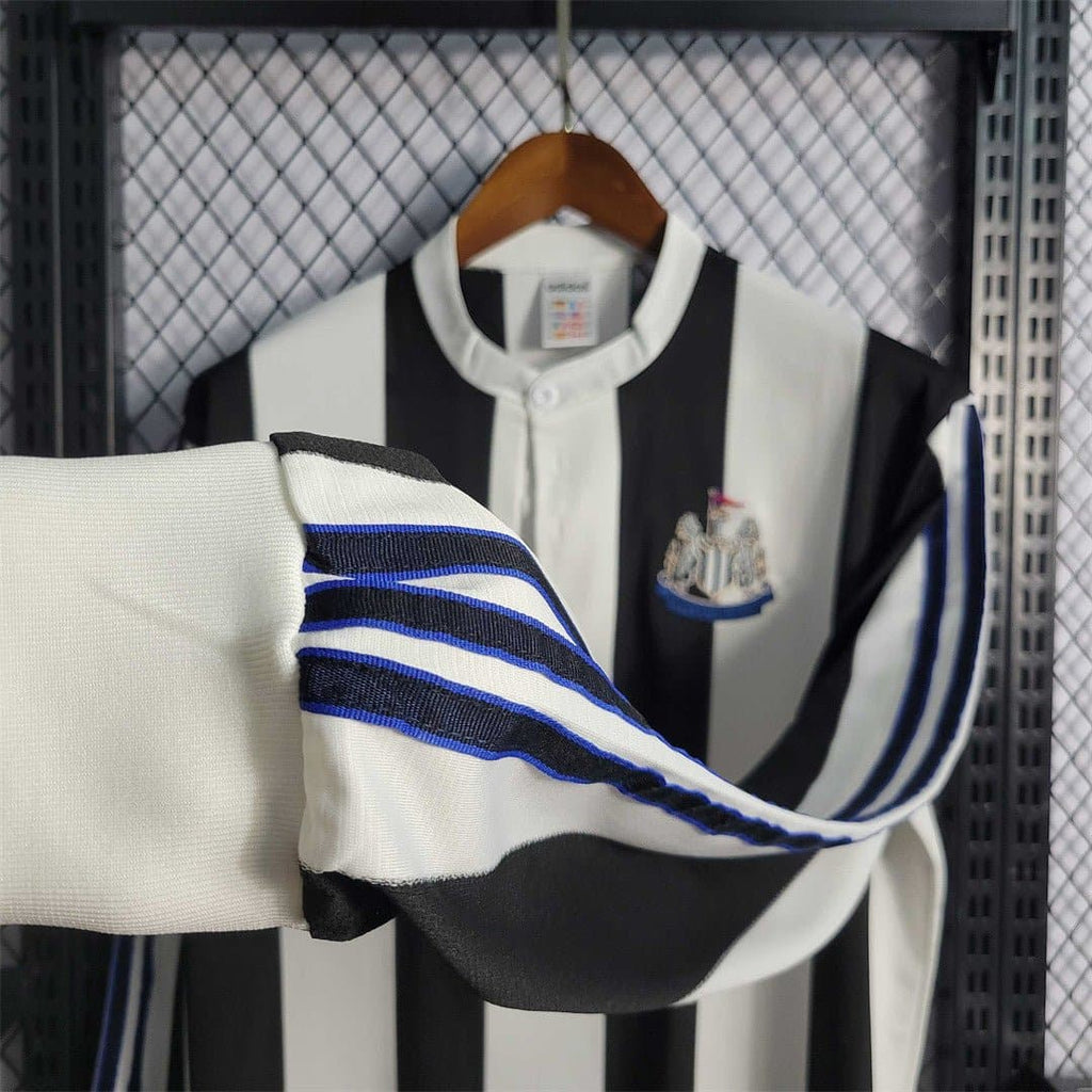 Newcastle United Retro Home Football Jersey