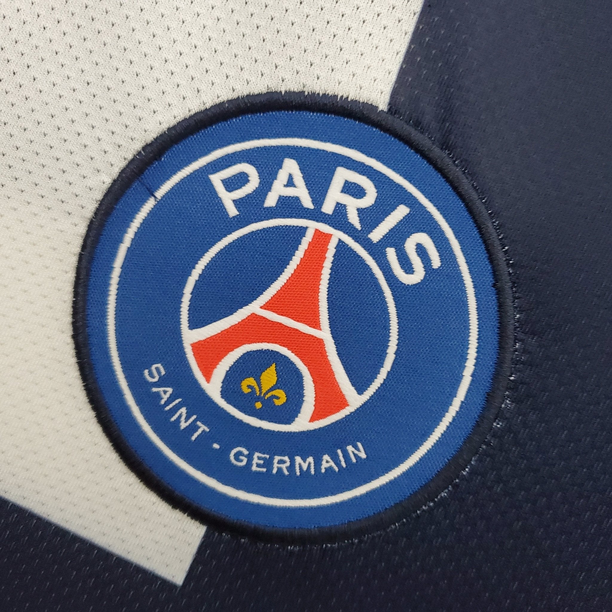 Paris Saint-Germain 2013-2014 Home Football Jersey
