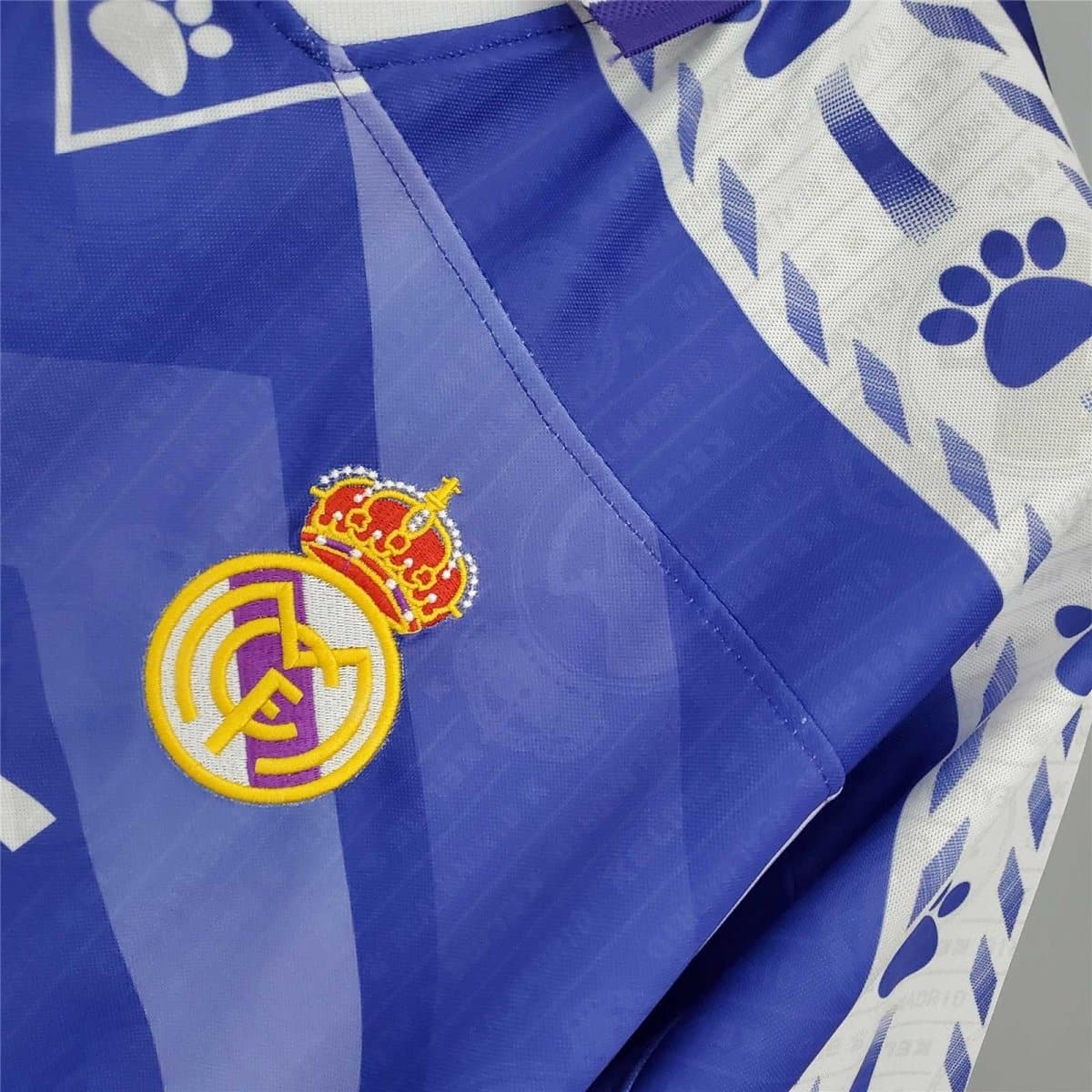 Real Madrid 1999 Away Football Jersey