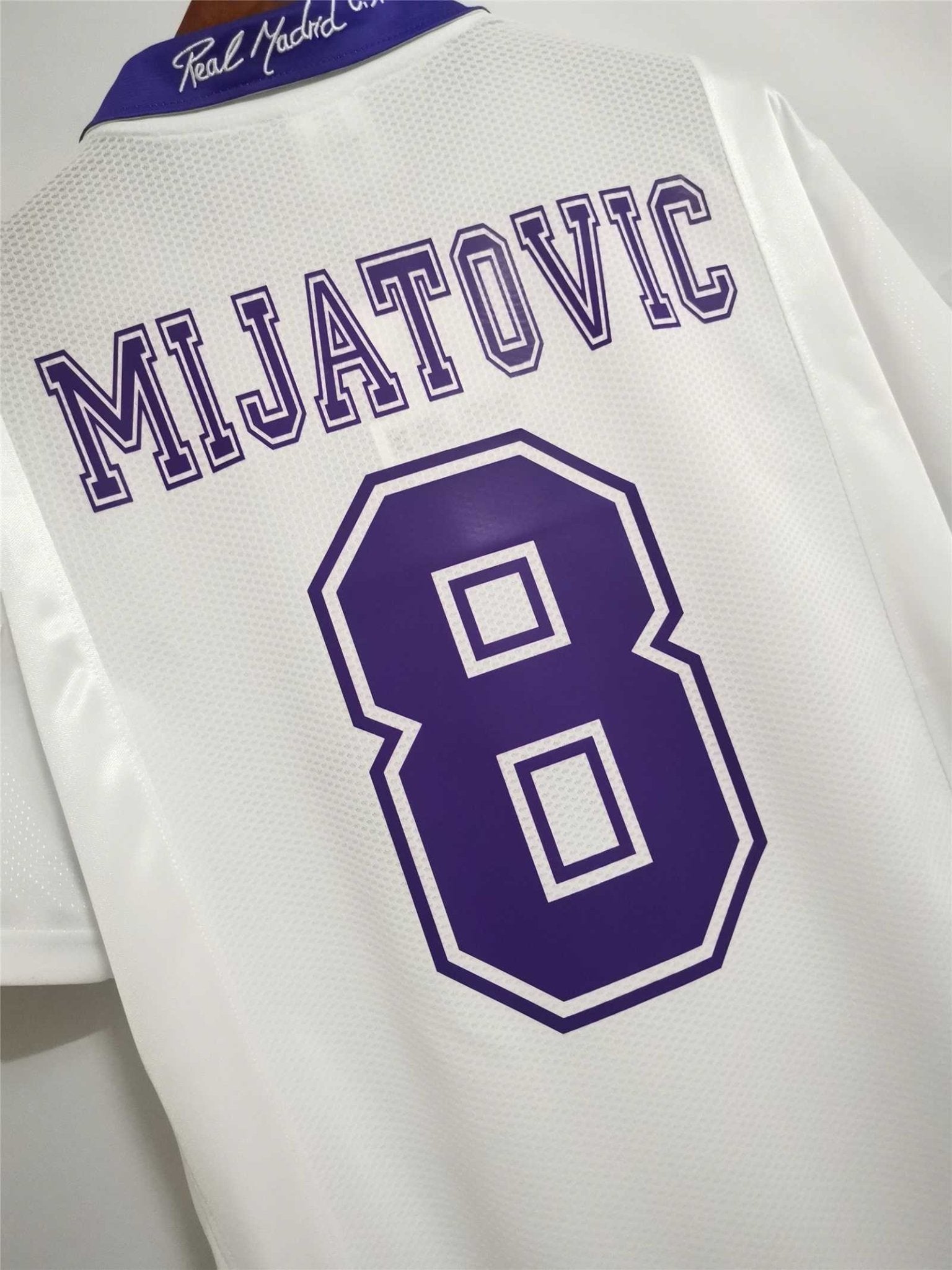 Real Madrid 1997-98 Home Football Jersey