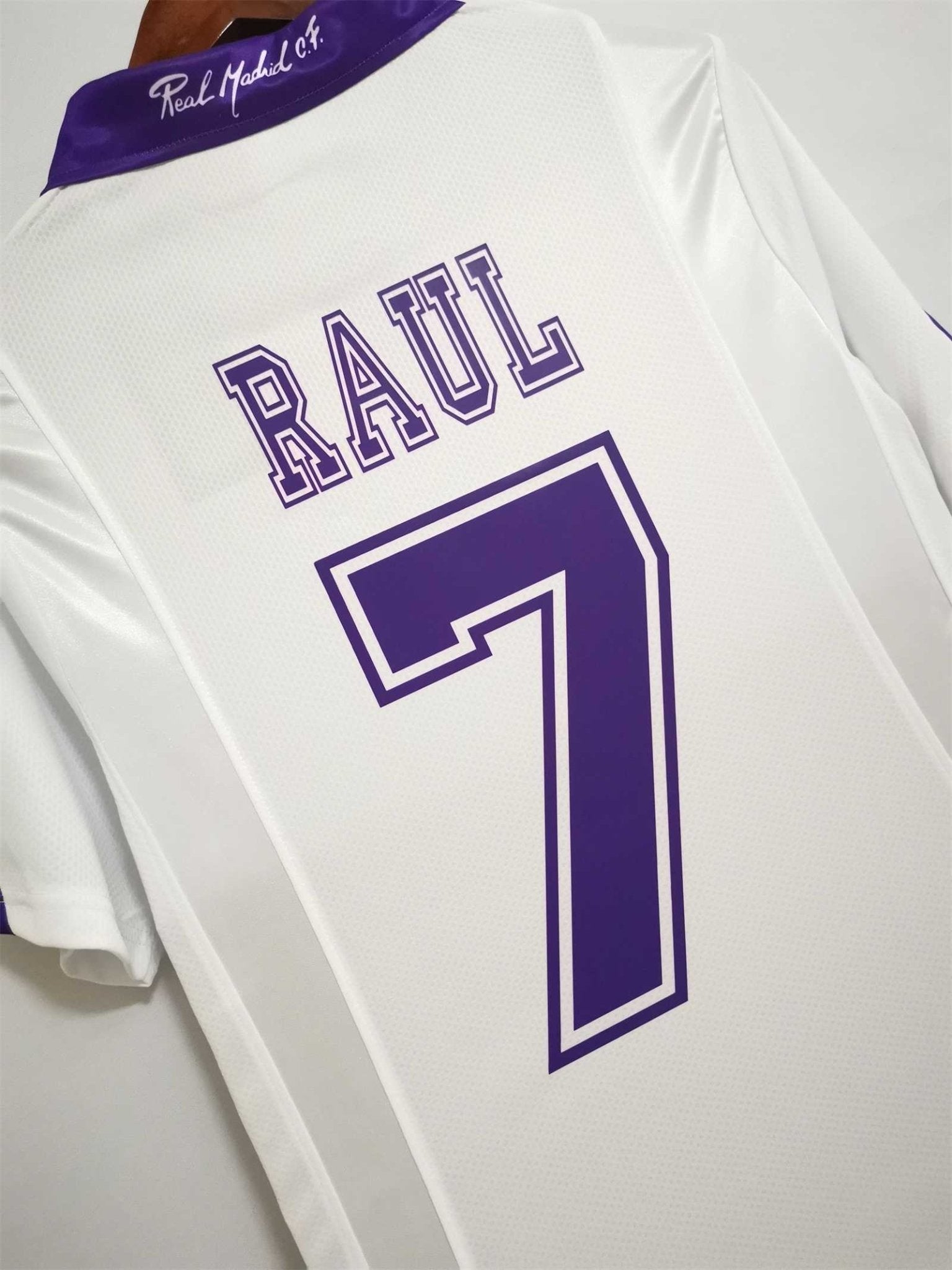 Real Madrid 1997-98 Home Football Jersey