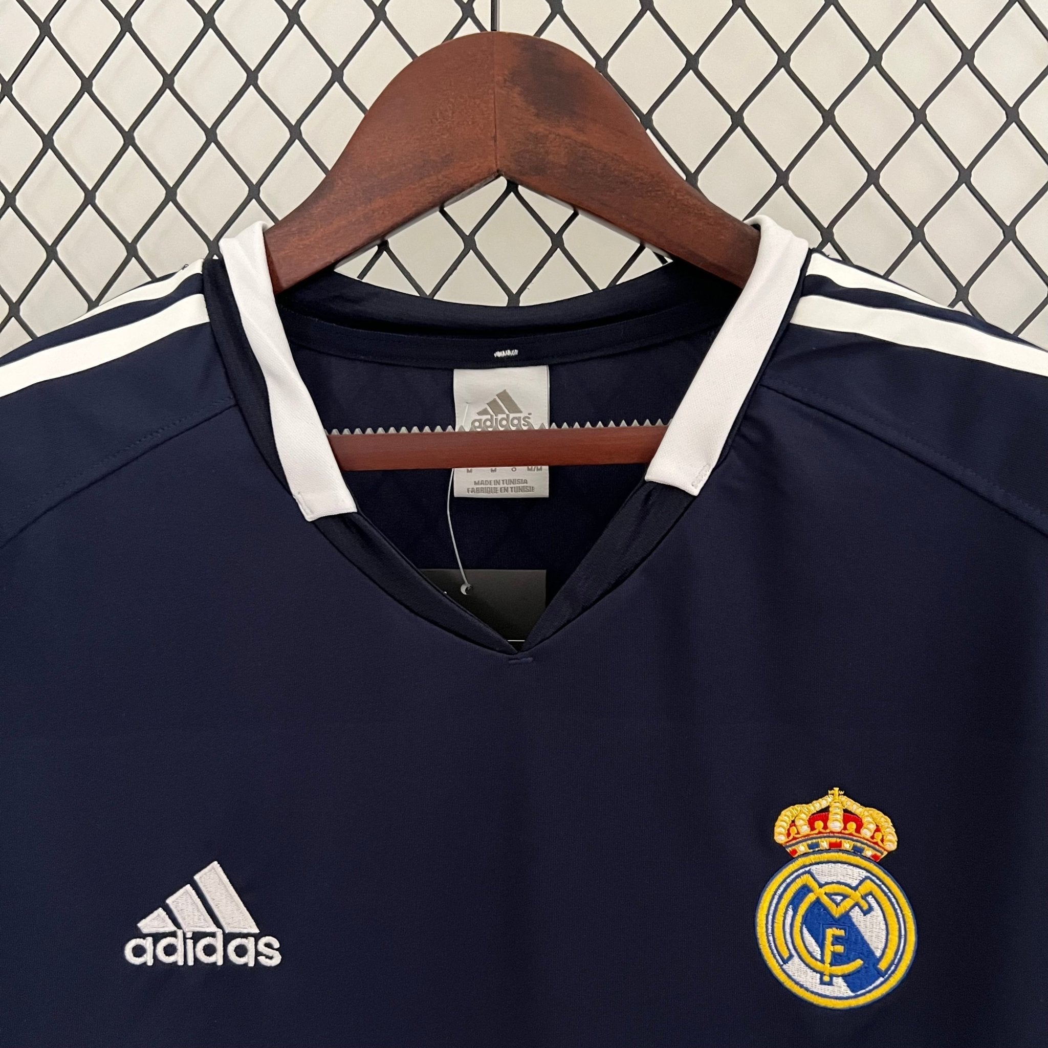 Real Madrid 2004-05 Away Football Jersey