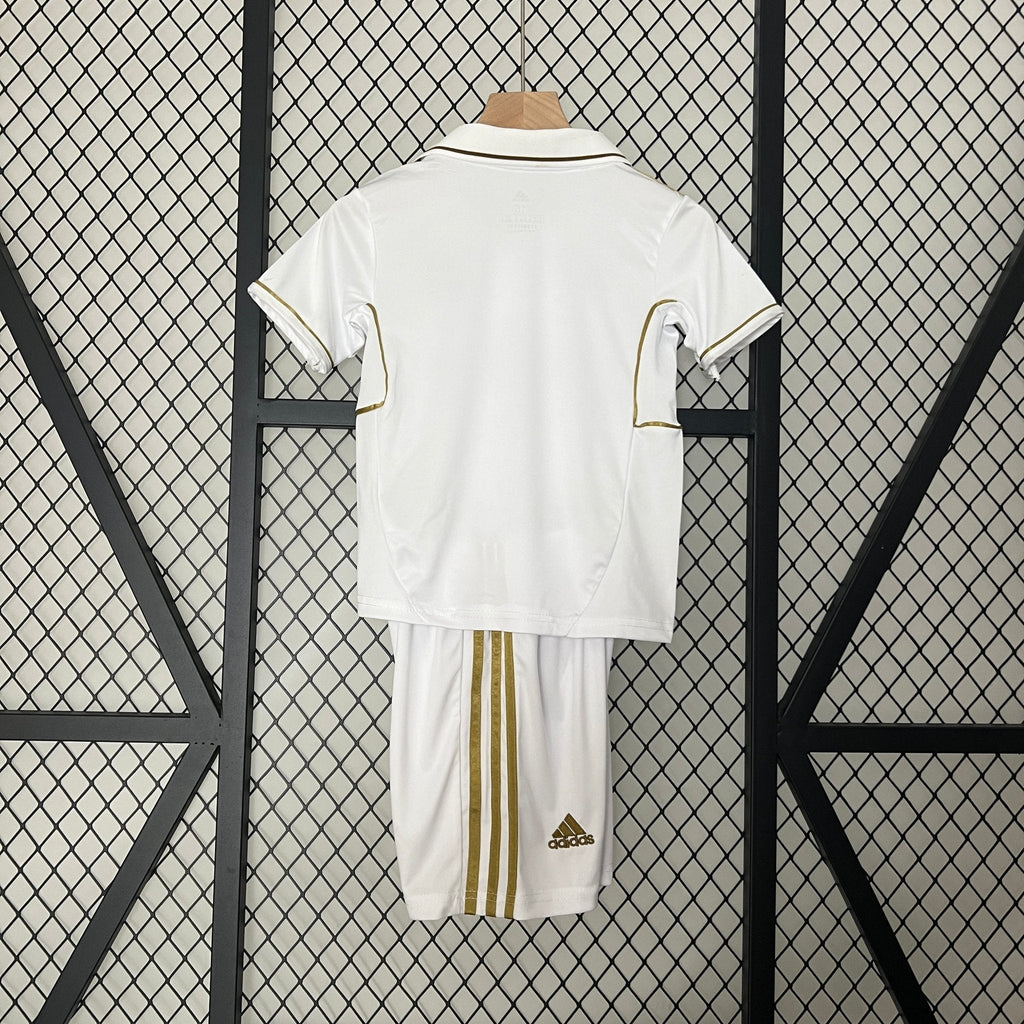 Real Madrid 2011-2012 Home Football Jersey
