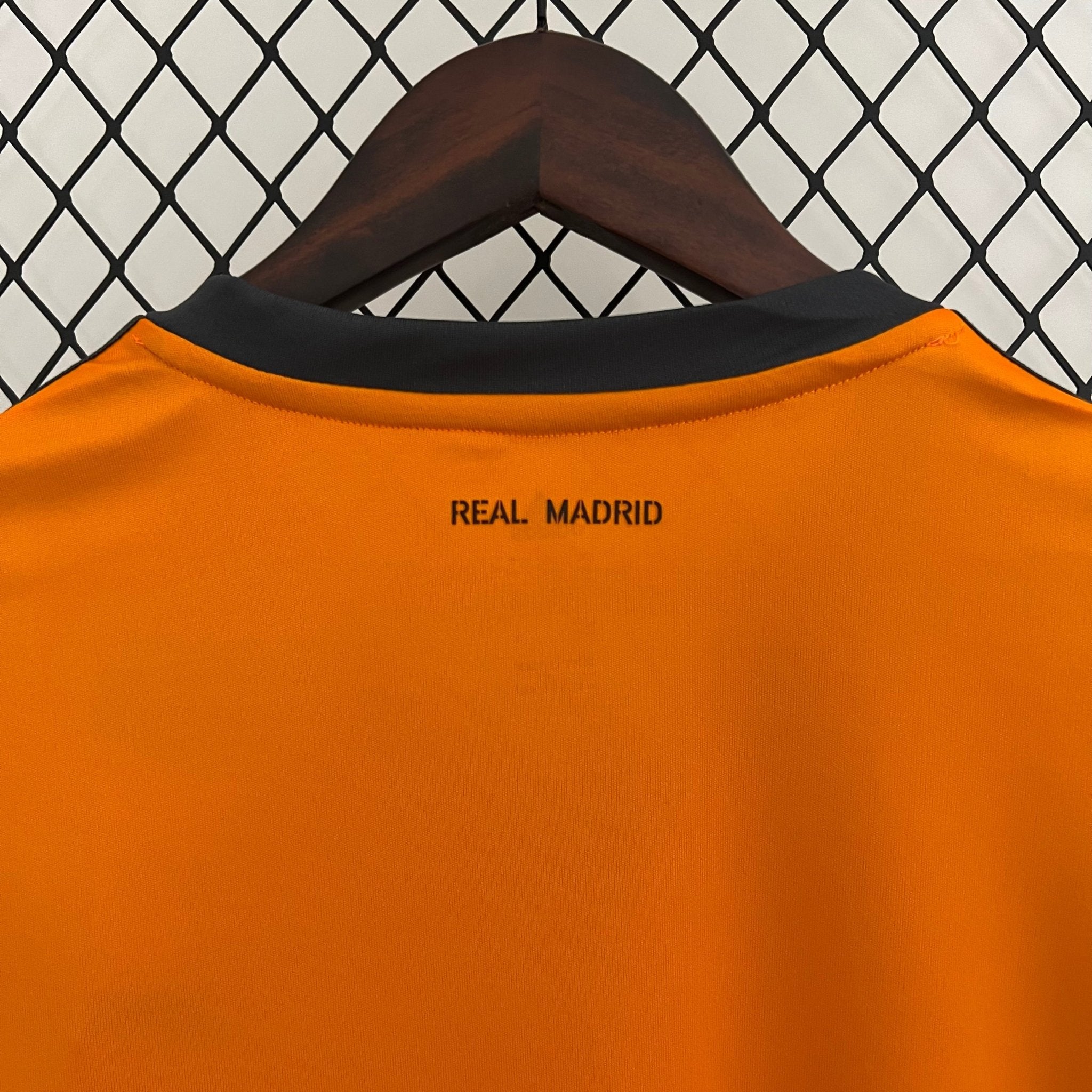 Real Madrid 2013-2014 Third Football Jersey