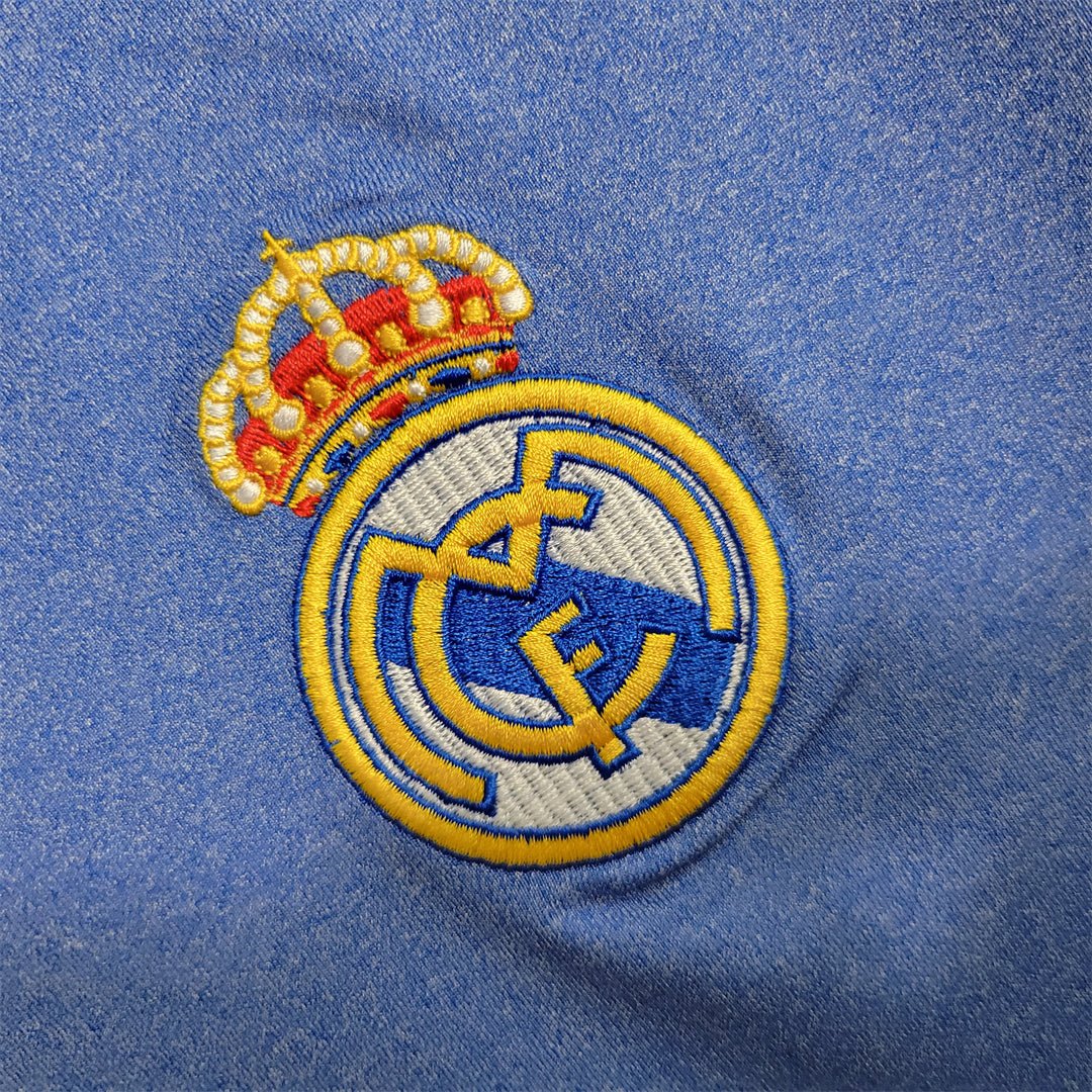 Real Madrid 2013-14 Third Football Jersey