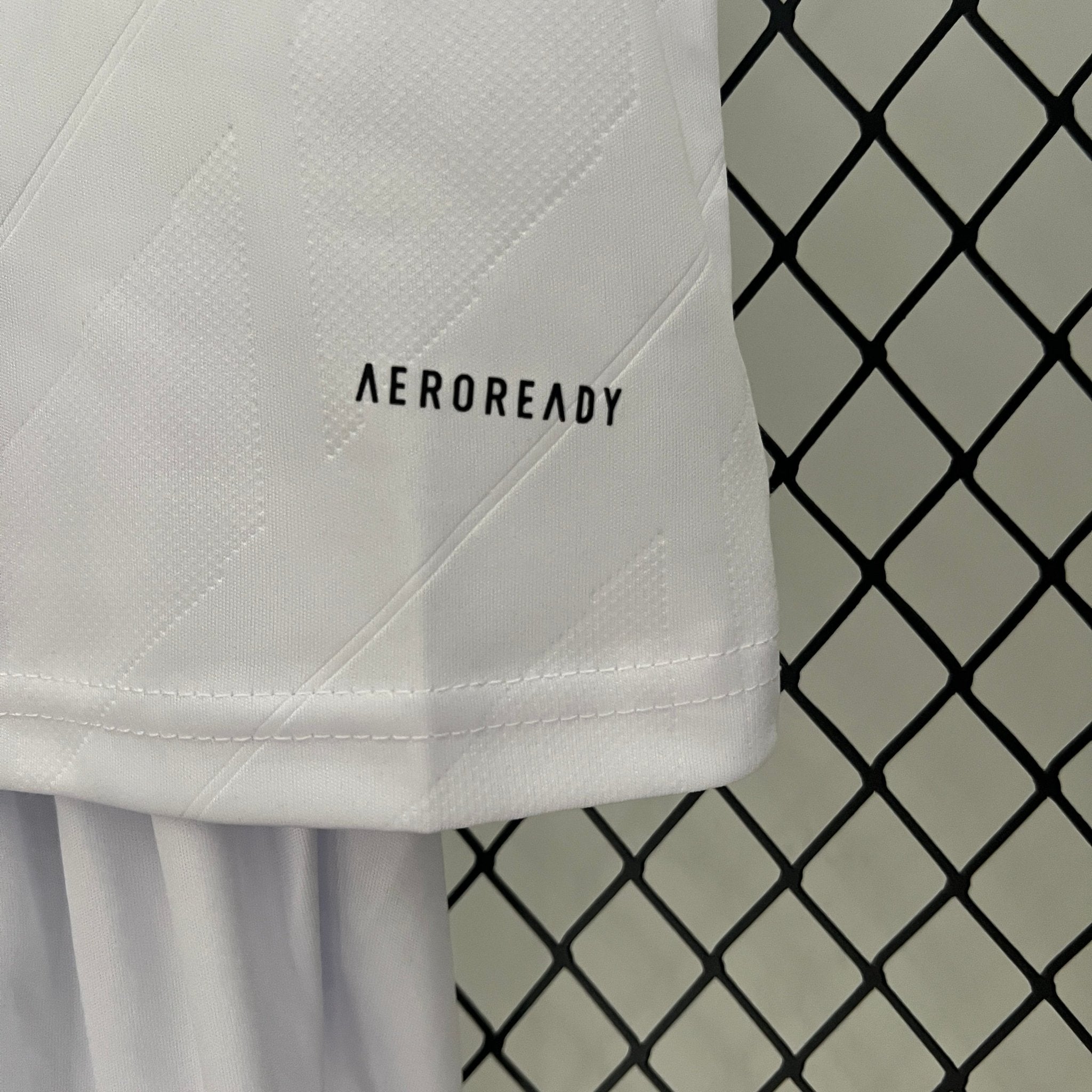 Real Madrid 2017-2018 Home Football Jersey