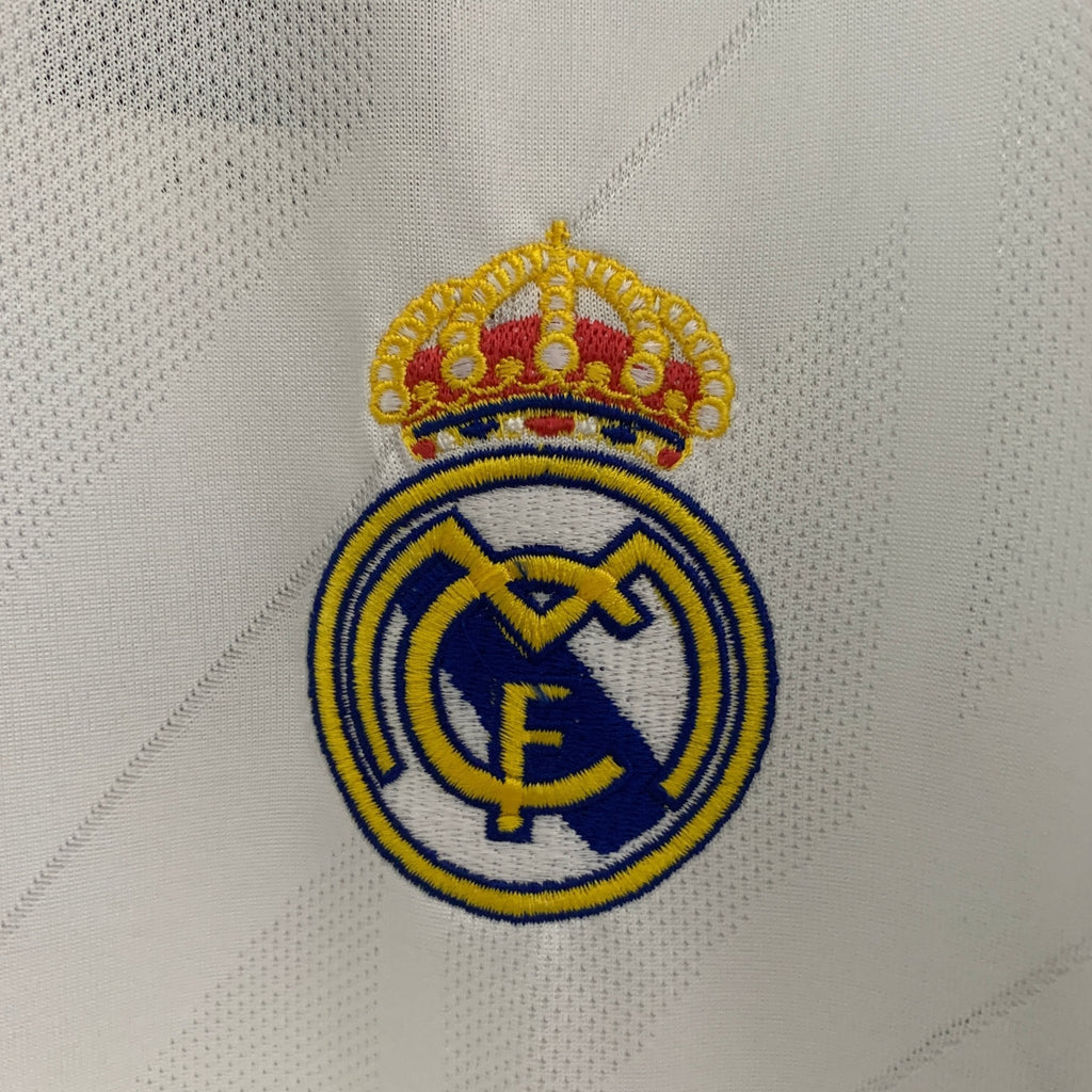 Real Madrid 2017-18 Home Football Jersey
